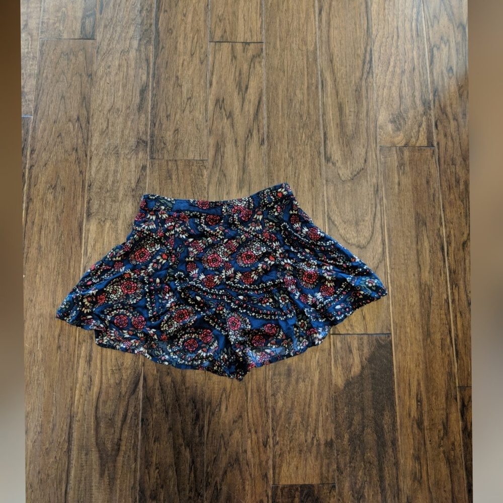 Hollister Floral High Waisted Shorts